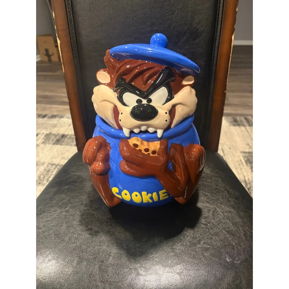 Vintage Taz / Tasmanian Devil Blue 1997 Warner Bros Cookie Jar - new with box